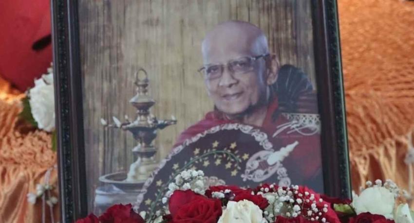 චන්දසිරි මහ නාහිමියන්ගේ ආදාහන පූජෝත්සවය